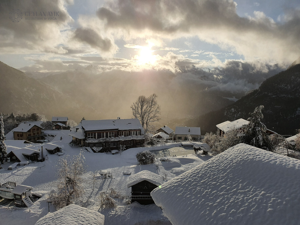 Winter Ayurveda & Yoga Retreat in Swiss Alps (16)